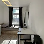 Leopold - Apartmanovy Dum