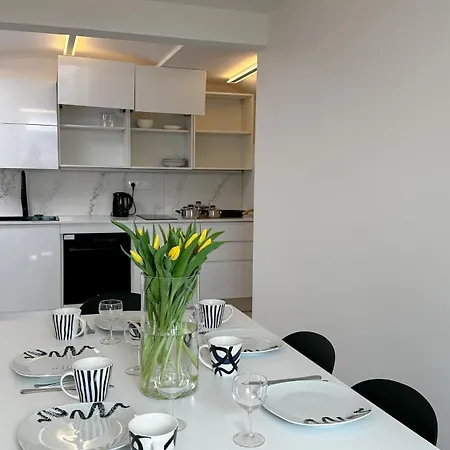 Leopold - Apartmanovy Dum *