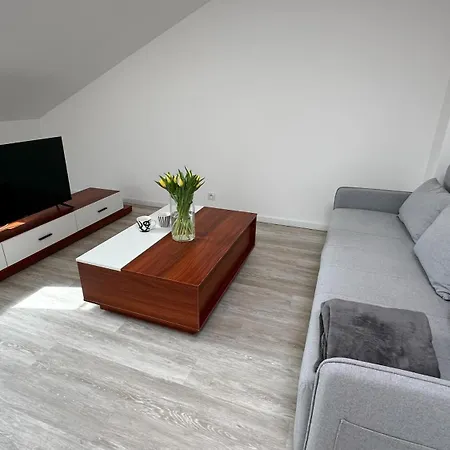 Apartahotel Leopold - Apartmanovy Dum