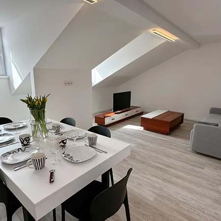 Leopold - Apartmanovy Dum Karlovy Vary