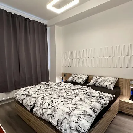 Leopold - Apartmánový Dům 3* Karlovy Vary
