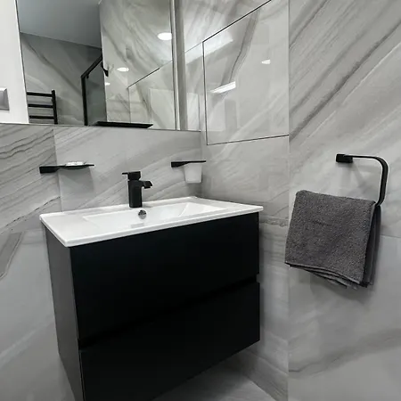 Leopold - Apartmánový Dům