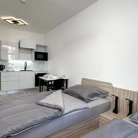 Apartahotel Leopold - Apartmanovy Dum