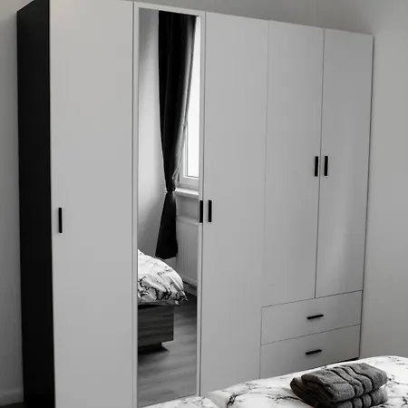 Aparthotel Leopold - Apartmánový Dům 3*