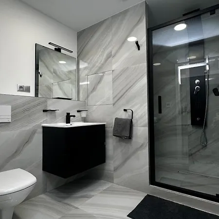 Leopold - Apartmanovy Dum Karlovy Vary