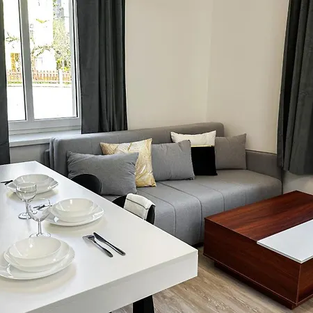 Aparthotel Leopold - Apartmánový Dům