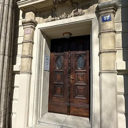 Leopold - Apartmanovy Dum * Karlovy Vary