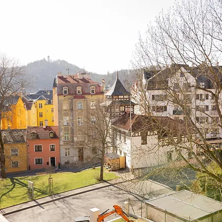Leopold - Apartmanovy Dum Apartahotel *
