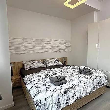 Апарт-отель Leopold - Apartmanovy Dum Карловы Вары