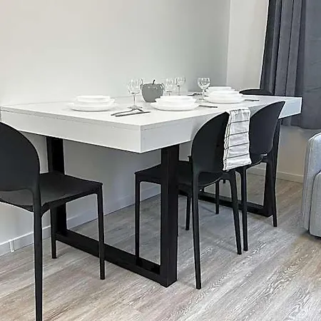 Leopold - Apartmanovy Dum 3* Карловы Вары
