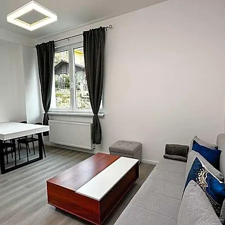Апарт-отель Leopold - Apartmanovy Dum Карловы Вары