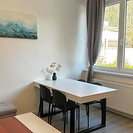 Апарт-отель Leopold - Apartmanovy Dum 3*