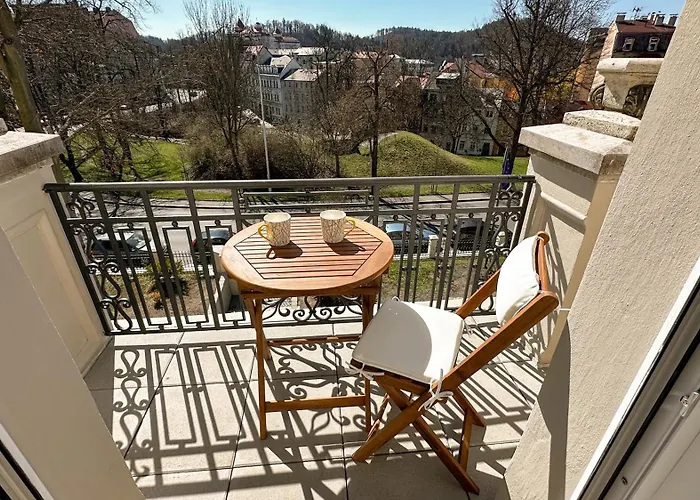 Leopold - Apartmanovy Dum 3*