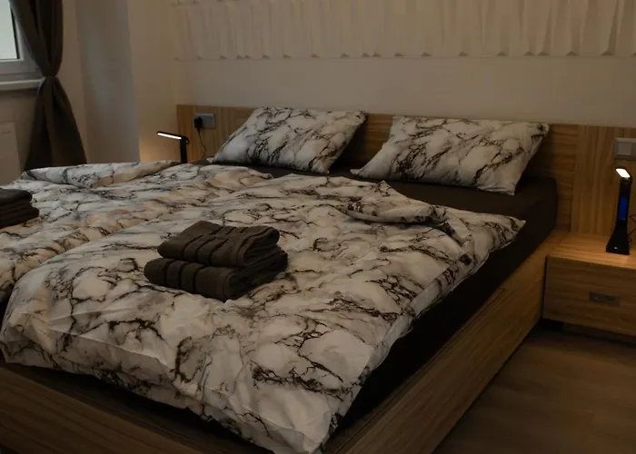 Leopold - Apartmanovy Dum Apart Otel Karlovy Vary