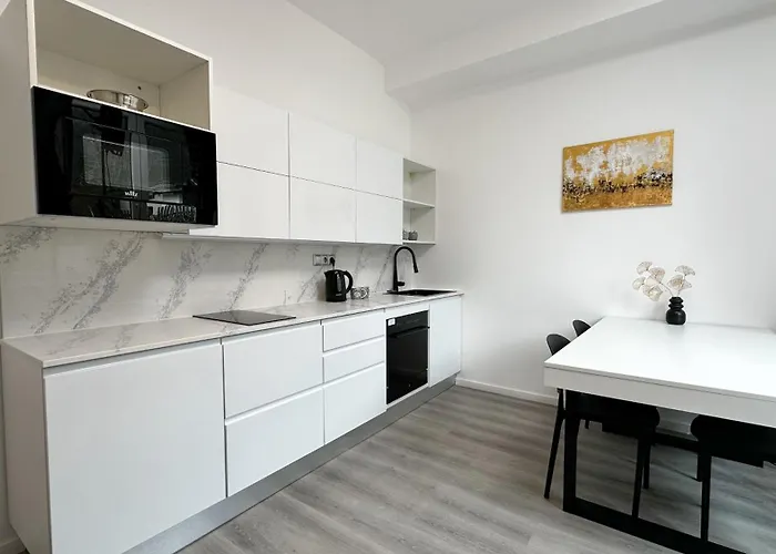 Leopold - Apartmanovy Dum