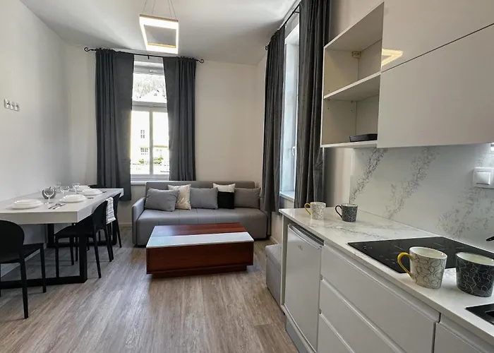 Leopold - Apartmanovy Dum Apart Otel Karlovy Vary