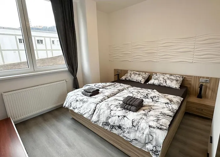 Leopold - Apartmanovy Dum 3*