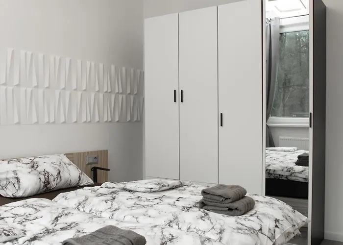 Apart Otel Leopold - Apartmanovy Dum