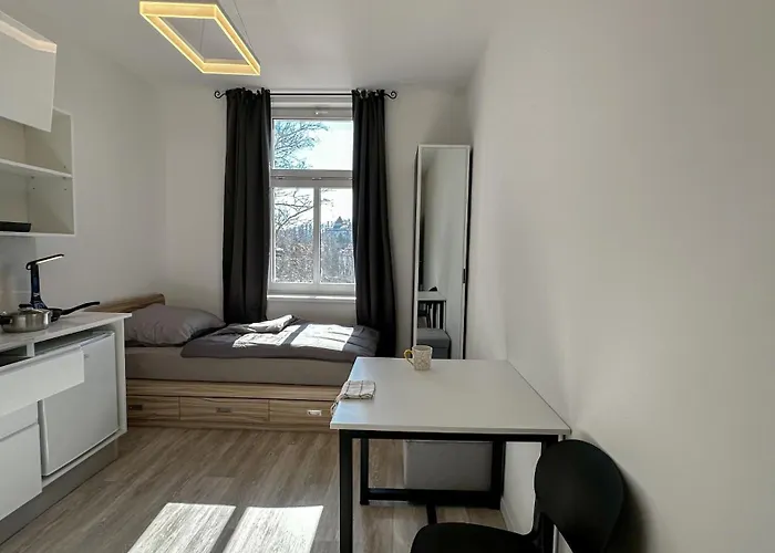 Leopold - Apartmanovy Dum